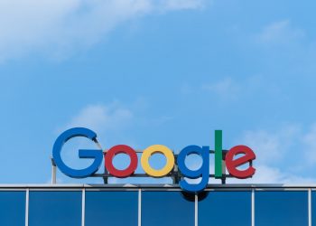 Google vai investir € 1 bi na computação em nuvem e em energias renováveis na Alemanha