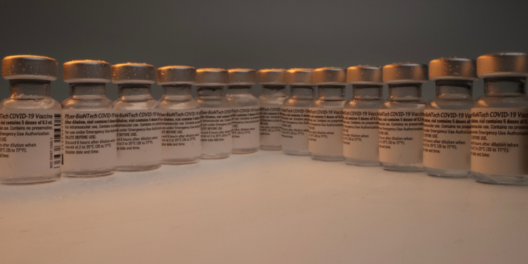 Paraná recebe nesta quarta-feira mais 156.828 doses de vacinas