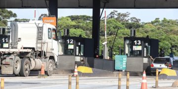 Pedágio no Paraná: 14 praças liberam as cancelas; veja as orientações de segurança