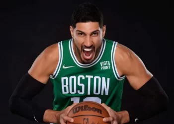 Jogador da NBA acusa China de extração forçada de órgãos para transplantes