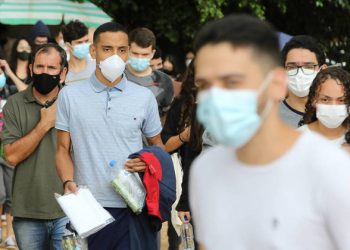 Estudantes com Covid-19 podem pedir reaplicação do Enem