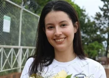 Jovem que citou a Bíblia na redação do ENEM tira nota máxima na prova