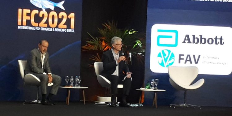 Líder na produção de tilápia, Paraná é destaque em congresso internacional de piscicultura