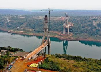 OBRAS AVANÇAM
