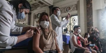 Não há casos da variante Ômicron identificados no Brasil, diz governo