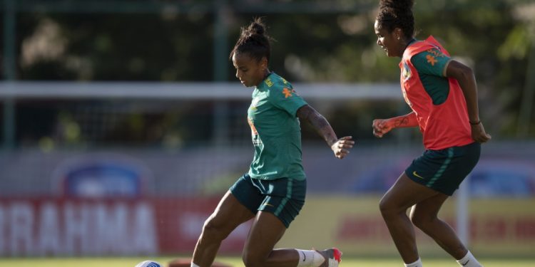 Seleção Feminina enfrenta o Chile em busca do título do Torneio Internacional de Manaus