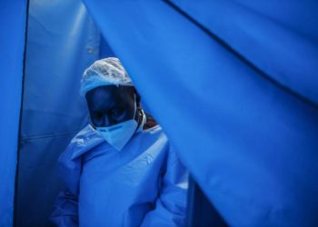 Brasileiro que identificou ômicron pede que governos e bilionários ajudem a África