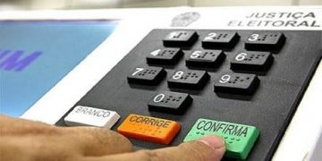 Datafolha: Lula tem 48% no primeiro turno, contra 22% de Bolsonaro, 9% de Moro, 7% de Ciro e 4% de Doria