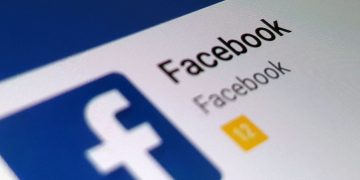 Procon-SP multa Facebook em R$ 11 milhões por apagão no WhatsApp