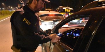 Álcool e direção: PRF aplica mais multas nos últimos meses no Paraná