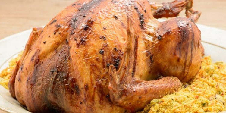 Ceia de Natal tem perua (não peru) e frango geneticamente selecionado; entenda