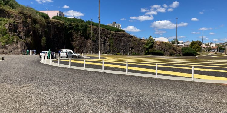 Fazendo parte da programação de eventos de final de ano em Guarapuava teremos hoje a entrega da Revitalização da Praça da Fé