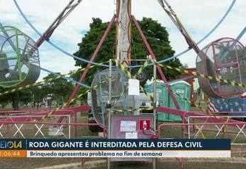 Roda gigante é interditada pela Defesa Civil após brinquedo apresentar problema, em Londrina