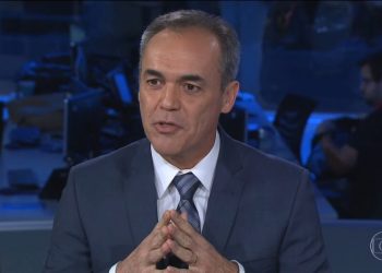 PLANTONISTA DO JORNAL NACIONAL