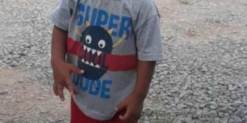 Briga de bar termina com três mortos, entre eles um menino de três anos atingido na cabeça