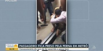 Passageiro fica com perna presa entre plataforma e vagão de trem ao tentar embarcar no metrô de Salvador