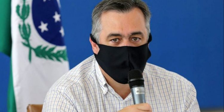 Paraná não deve exigir receita médica para vacinar crianças contra a covid-19, diz Beto Preto