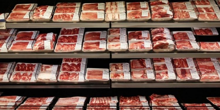 Por que carne segue tão cara no Brasil mesmo com queda em exportações