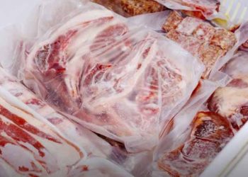 China retoma importação de carne brasileira