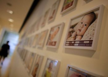 China permitirá que mulheres façam cesarianas sem aval dos maridos