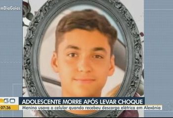 Adolescente morre após tomar choque elétrico ao usar o celular carregando na tomada, diz Samu