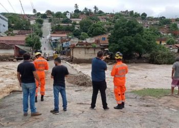 Governo reconhece emergência em 48 cidades de MG e BA