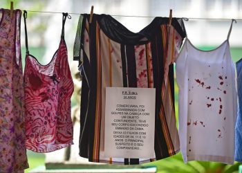 Casos de estupro voltam a crescer no 1º semestre de 2021; 4 mulheres são vítimas de feminicídio por dia no Brasil
