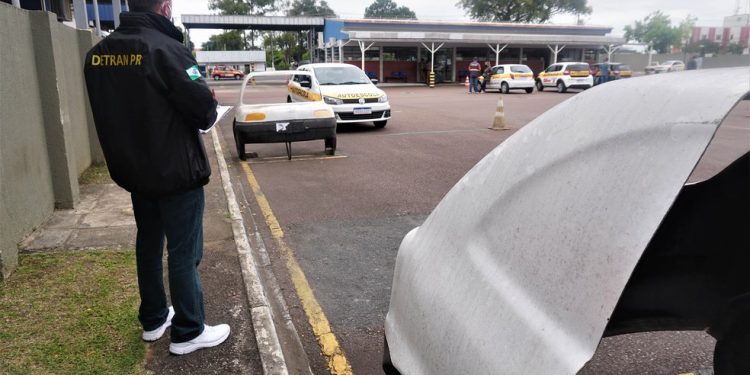 Exames práticos de direção para CNH aumentam 61,4% no Paraná em 2021, diz Detran