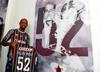Fluminense anuncia oficialmente o volante Felipe Melo e brinca com fama de cão de guarda: “Ruf ruf”