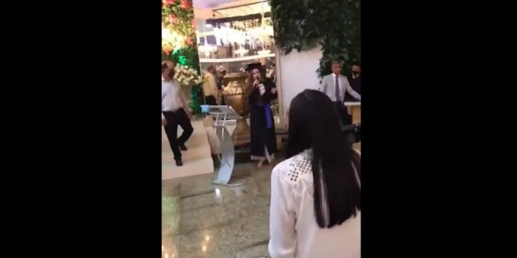 Aluna acusa diretor de “passar pano” para professor assediador durante formatura no DF