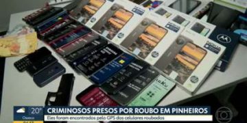GPS de celulares ajuda a prender dupla que roubou eletrônicos para presentear familiares