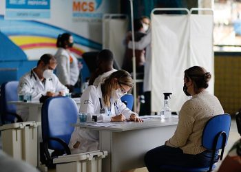 Surto de gripe ‘fora de época’ também pode atingir o Paraná, diz infectologista