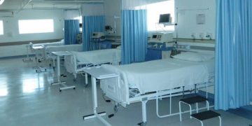 Secretaria de Saúde do Paraná fecha mais de 380 leitos de UTI exclusivos para Covid