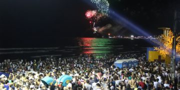 Guaratuba, no litoral do Paraná, promete Réveillon com trios elétricos e queima de fogos