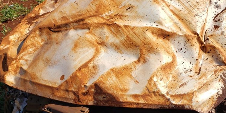 Motorista morre após capotar caminhonete na PR-491