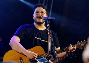 Cantor Maurílio morre em hospital de Goiânia