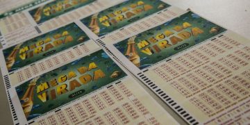 Apostador tem até as 17h para jogar na Mega da Virada