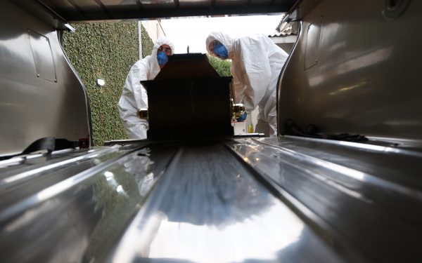 Covid, pneumonia, infarto, diabetes. Qual delas mais mata no Paraná?