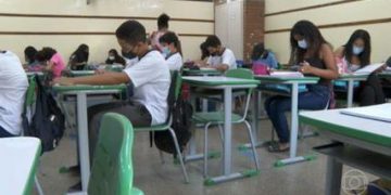 Covid leva 100 milhões de menores de idade à pobreza, afirma Unicef