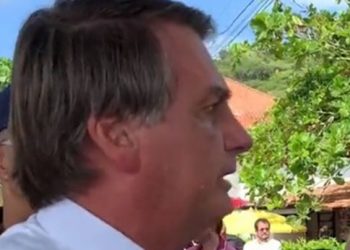 Bolsonaro provoca oposição e ‘anuncia’ panelaço a favor do governo às 20h30 de hoje