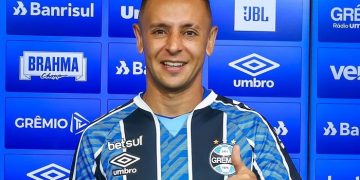 São Paulo tem interesse na contratação do lateral-direito Rafinha, ex-Grêmio