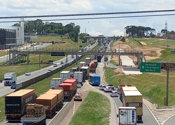 Semana do Réveillon deve ser a mais movimentada do ano nas rodovias do Paraná