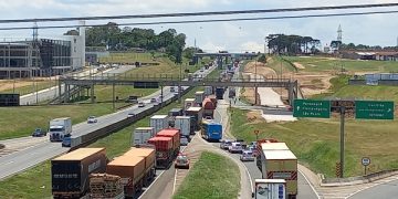 Semana do Réveillon deve ser a mais movimentada do ano nas rodovias do Paraná