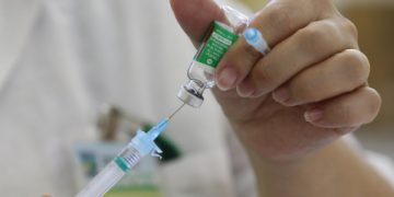 No Paraná, um milhão não voltou para tomar a segunda dose da vacina. Busca ativa pode ser necessária