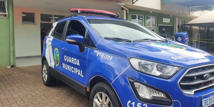 Tiroteio dentro de hospital termina com dois homens feridos em Sarandi, diz polícia