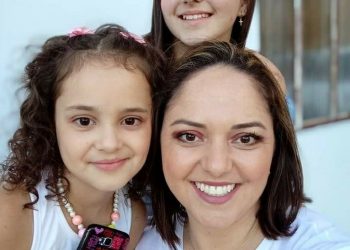 Mãe e filhas morrem após colisão frontal entre carro e caminhão em Rio do Sul
