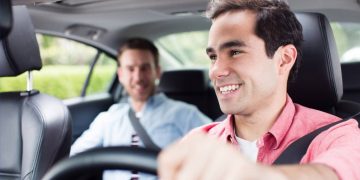 Uber e vínculo trabalhista: decisão do TST pode ter efeito cascata, diz advogada