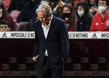 Torcedores do Benfica criam campanha para que Jorge Jesus retorne para o Flamengo