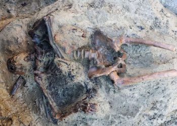 Achado esqueleto de homem ‘vaporizado’ pela erupção do Vesúvio