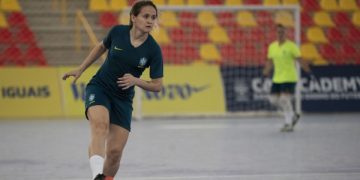 No Futsal, Amandinha e Ferrão repetem dobradinha como melhores do mundo